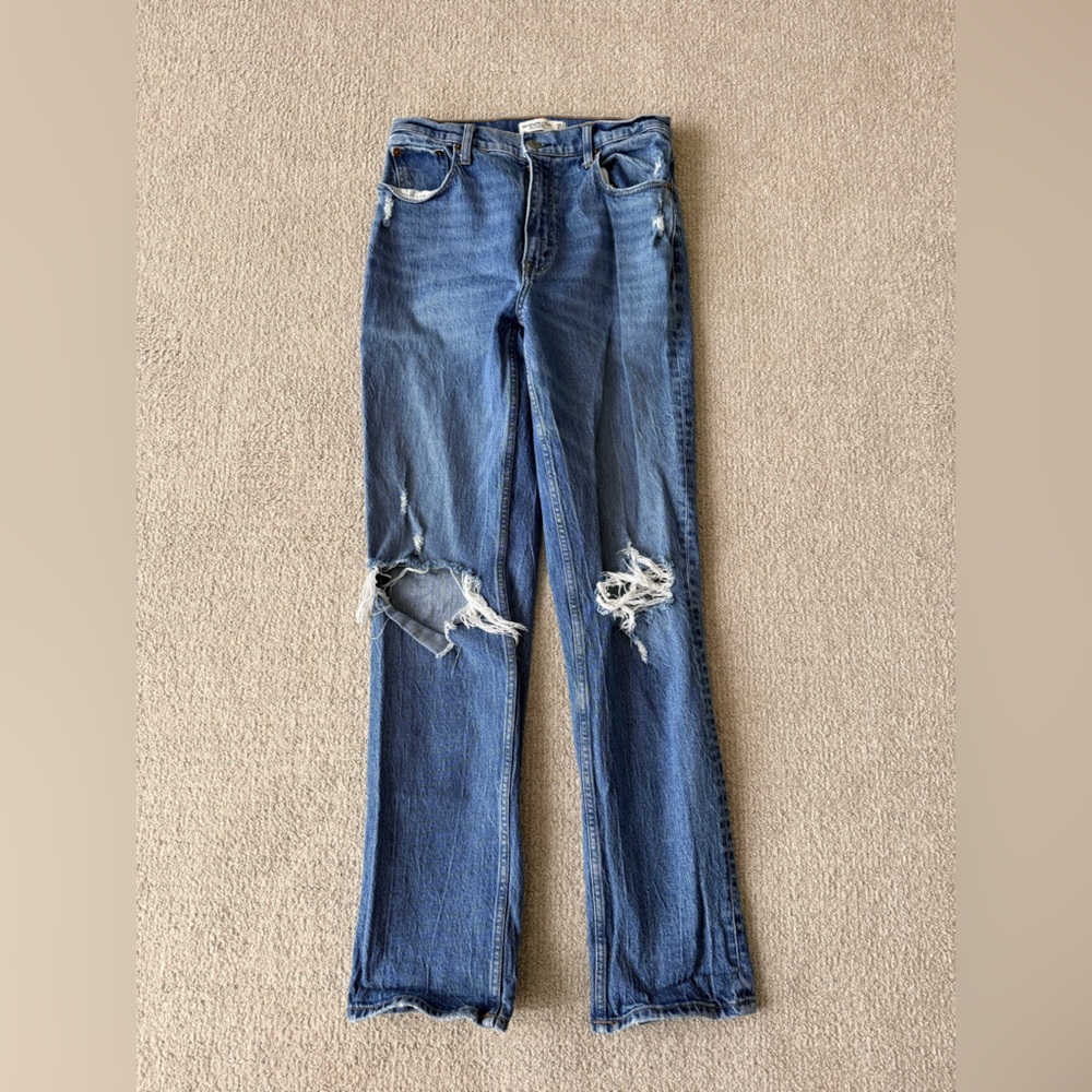 Abercrombie & Fitch Women’s 90’s Straight Ultra High Rise Jeans 28Long
